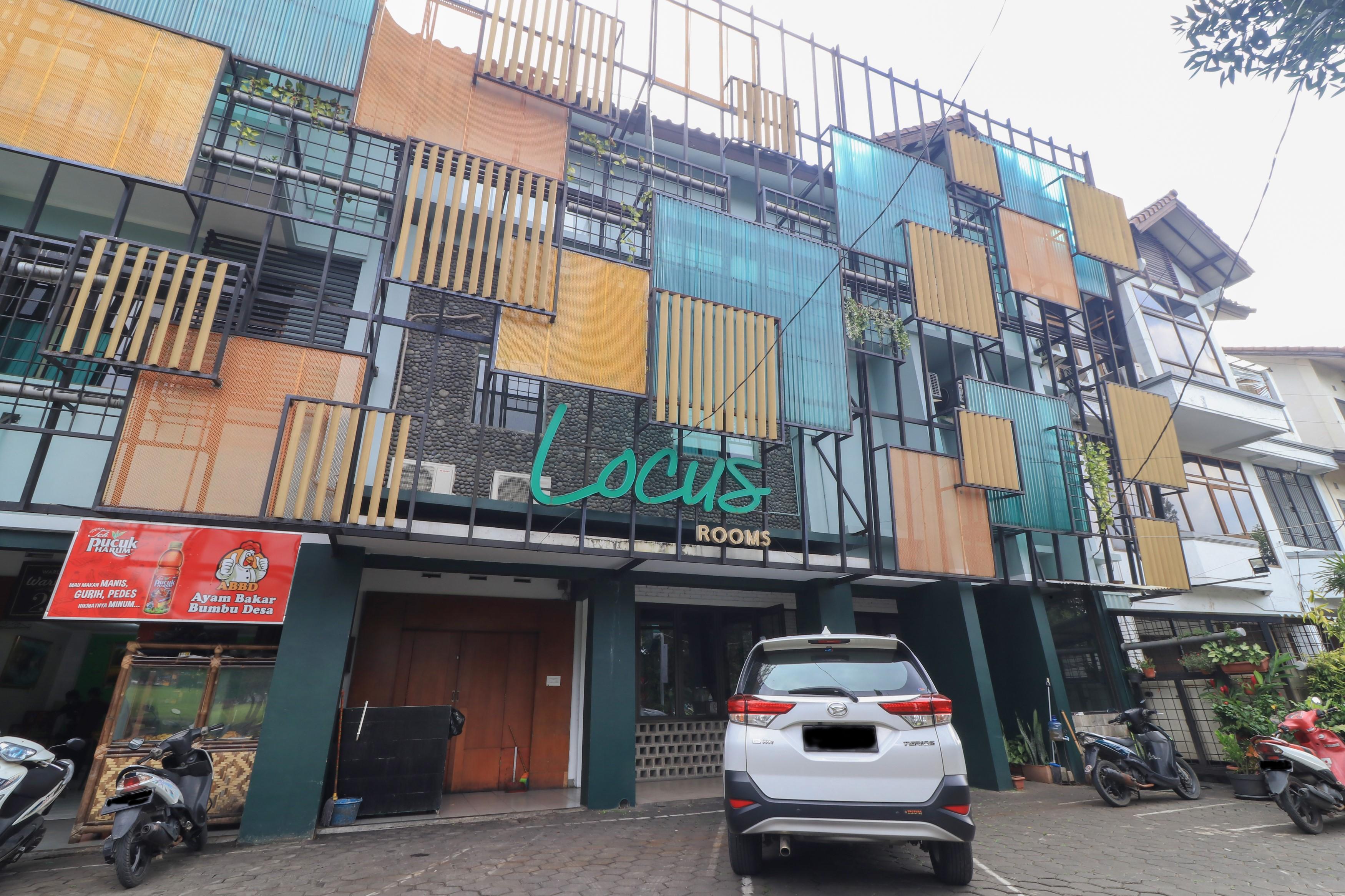 Locus Rooms Bandung Extérieur photo